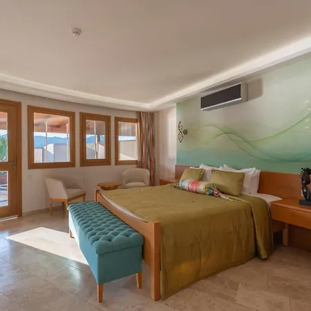 Hotell Loryma Luxury