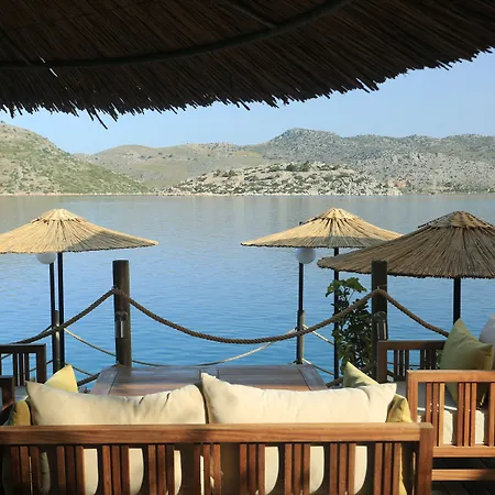 Loryma Luxury 3*