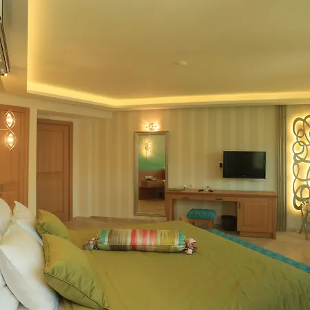 Loryma Luxury 3* Бозбурун