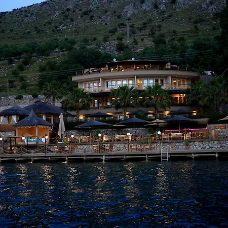 Hotel Loryma Luxury 3*